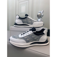 Christian Dior Sneakers